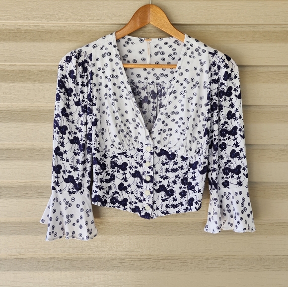 Free People lady bohemian bell sleeve crop top - Picture 3 of 13